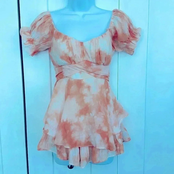 Selfie Leslie Linka Off-Shoulder Tie Back Romper Dress - Picture 1 of 9